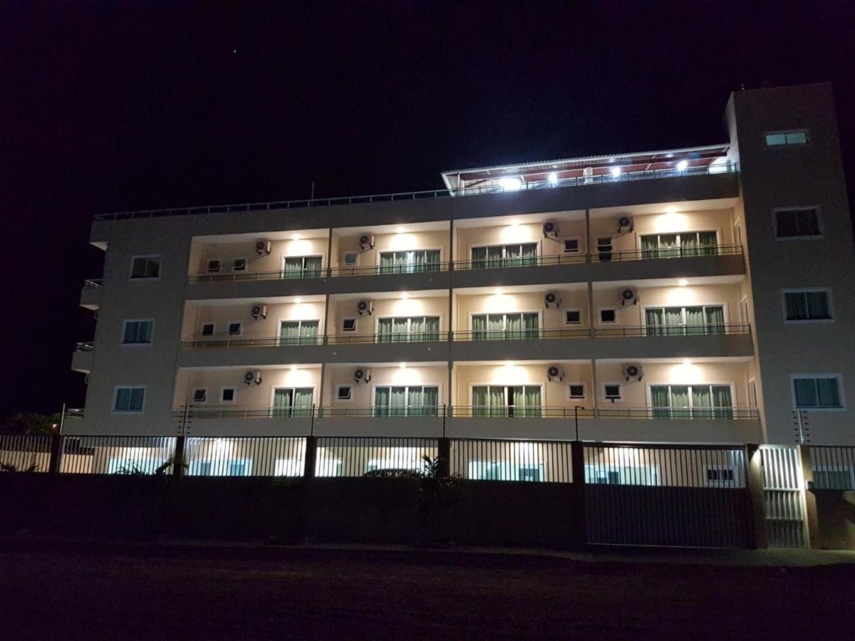 Sunshine Hotel Caucaia Esterno foto